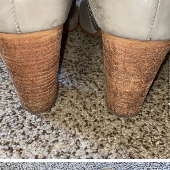 Steve Madden open toed Boot heel Size 10 Short Boots Beige Leather - Picture 3 of 6